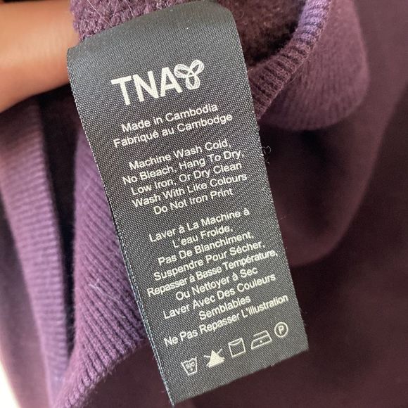 Tna Aritzia Purple Hoodie size medium - Picture 5 of 5